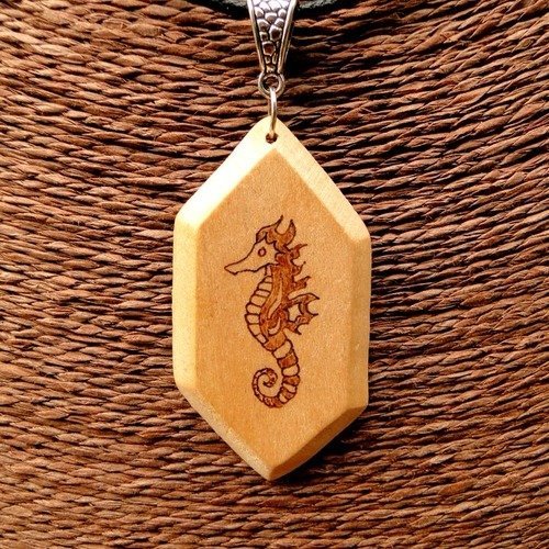 Pendentif hippocampe