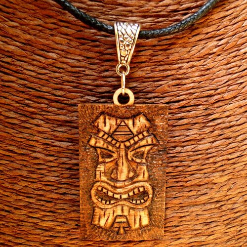 Pendentif tiki, maori, aloha, exotique