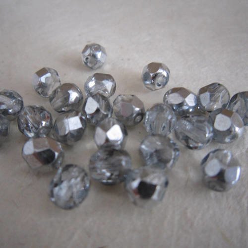 Perles à facettes en verre de bohême gris transparent et finition métallique - lot de 24