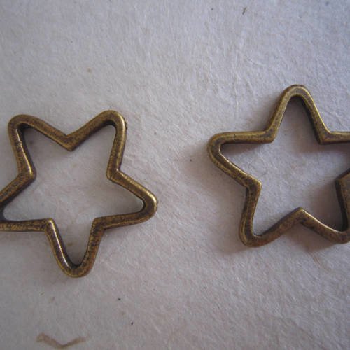 Perle étoile à 5 branches en métal de couleur bronze vieilli - lot de 2