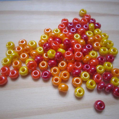 Lot de 20 g de perles de verre jaune, orange et rouge