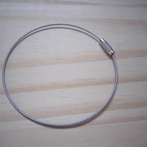 Support de bracelet câblé en métal argenté
