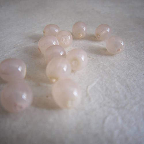 Perles rondes en verre rose pâle transparent - 6 mm - lot de 12