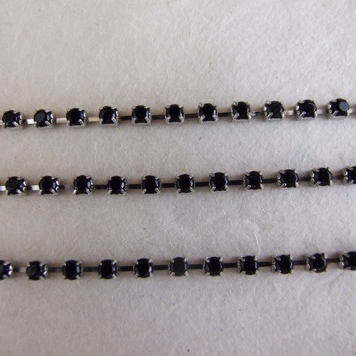 Chaîne en métal argenté, strass noirs à facettes - 10 cm  