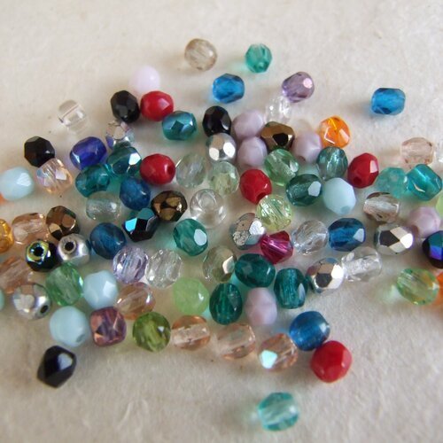 Lot de 50 perles multicolores à facettes en verre de bohême - 4 mm
