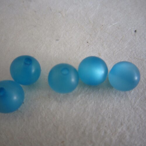 Perles rondes bleu clair mat en résine - 8 mm - lot de 6