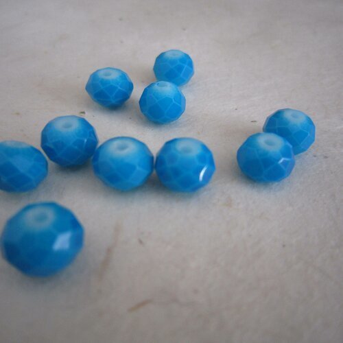 Perles à facettes en verre bleu turquoise  - lot de 10