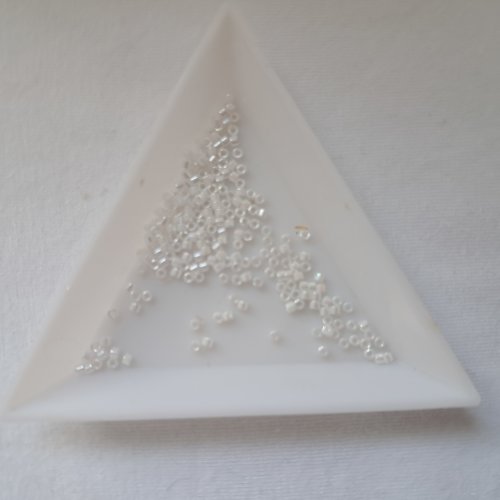 Miyuki delica 11/0 db0202 - white pearl ab