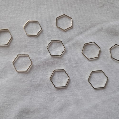 Breloques connecteurs hexagones en métal argenté - lot de 4