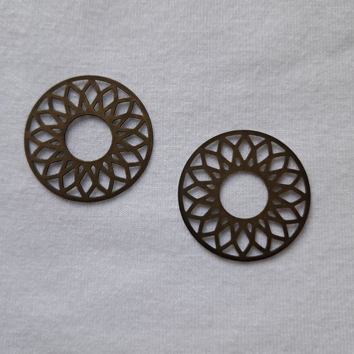 Estampe ou intercalaire en métal de couleur bronze en forme de rosace - lot de 2