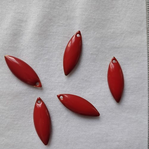 Lot de 5 navettes sequins émaillés en résine époxy coloris rouge