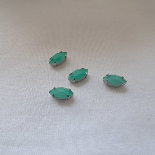 Lot de 2 navettes swarovski vert turquoise montées sur sertissure