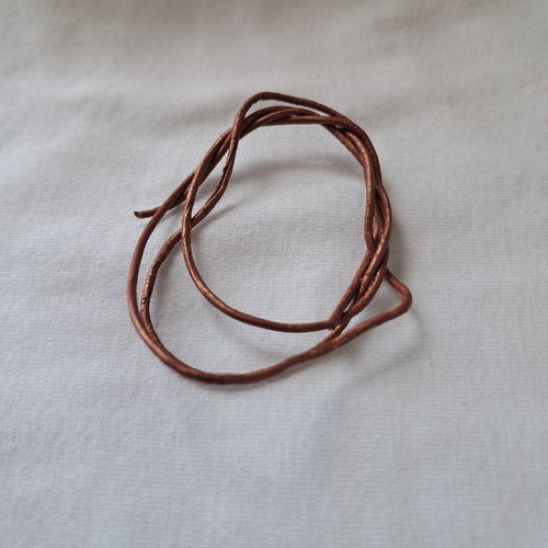 Fil de cuir brun cuivré - 1 mm