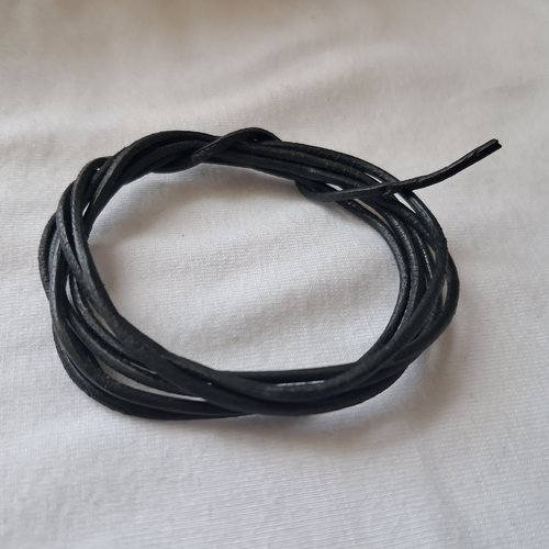 Fil de cuir noir - 1,8 mm