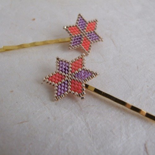 Barrettes à cheveux (bijoux de cheveux) en perles miyuki - motifs d'étoiles