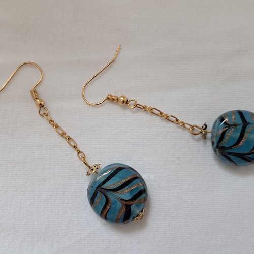 Boucles d'oreille bleu, noir et doré en perle de verre