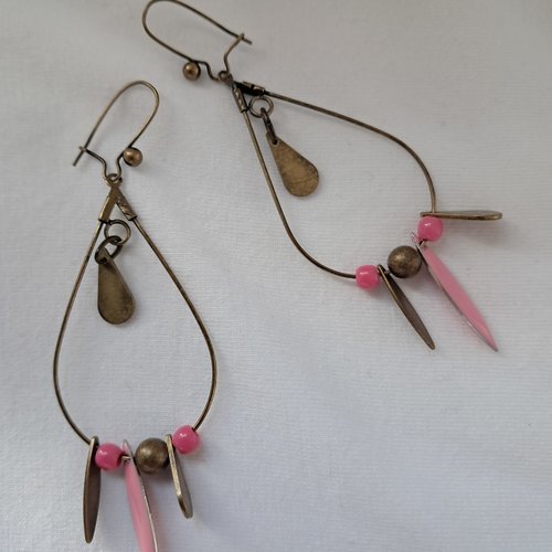 Boucles d'oreille goutte rose et bronze