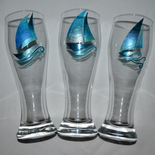 3 verres à bière peints voiliers stylisés bleu et argent