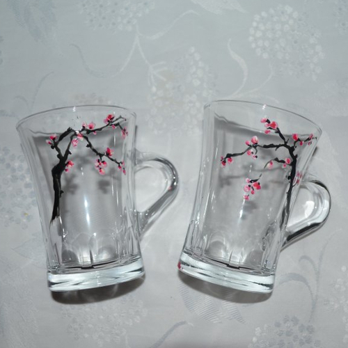 2 tasses à café en verre peintes "fleurs de cerisier japonais", fleurs de sakura