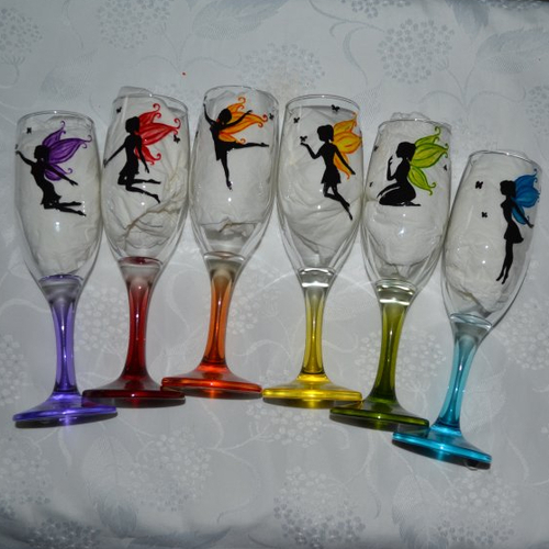 6 flûtes à champagne multicolores peintes fées aux ailes assorties