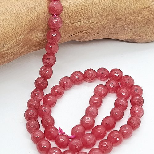 Perles naturelles calcédoine rose facettée
