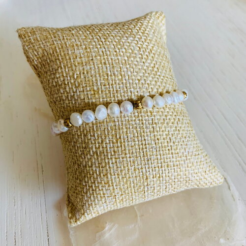 Bracelet poeiti (acier inoxydable et perles d’eau douce naturelles)