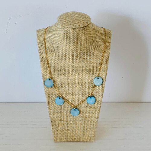 Collier faumea (acier inoxydable et sequins en nacre bleue)