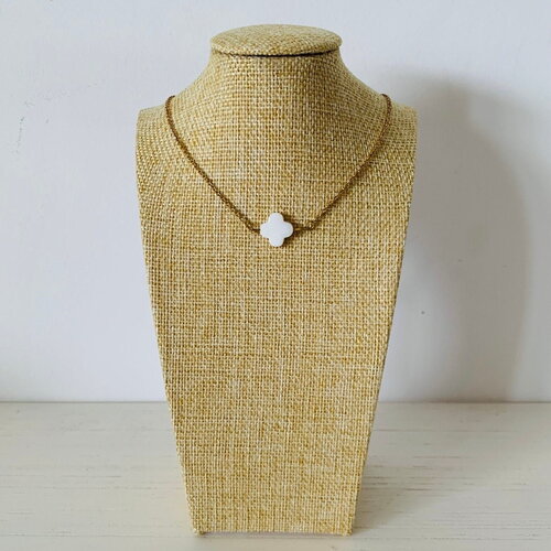 Collier lacy (acier inoxydable et trèfle en nacre)