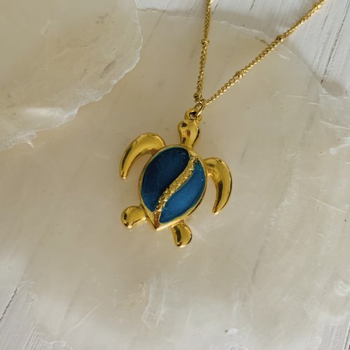 Collier moana (tortue) résine turquoise
