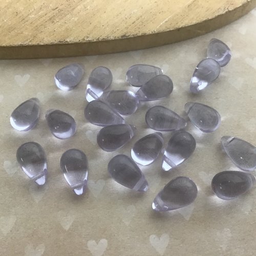 20 perles en verre lilas  transparentes forme goutte  10x5 mm