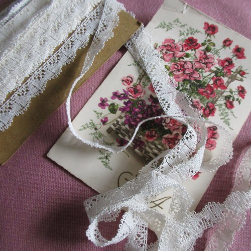 Dentelle écrue 12 mm