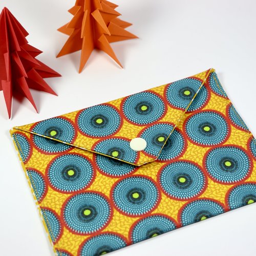 Pochette plate "ronds turquoise, fond jaune"
