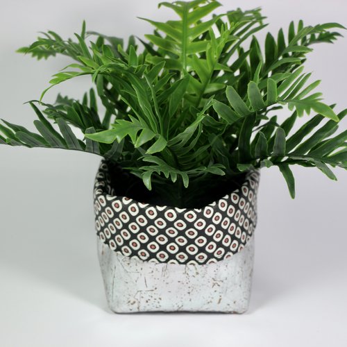 Cache-pot, corbeille argent.