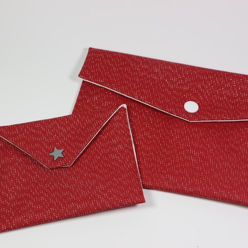 Lot de deux pochettes plates "rouge pailleté et étoiles argent"