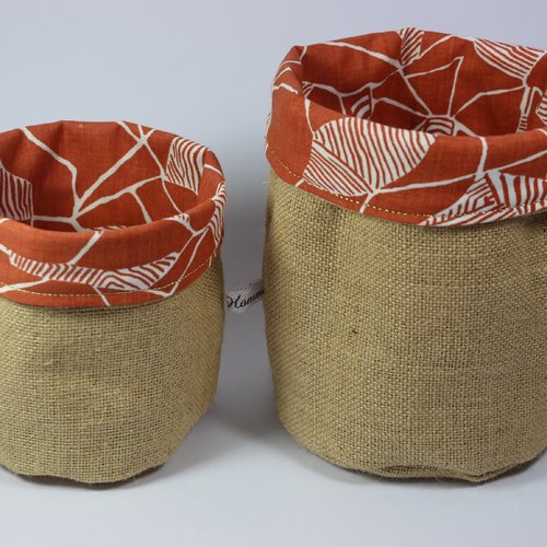 Lot de deux corbeilles rondes.