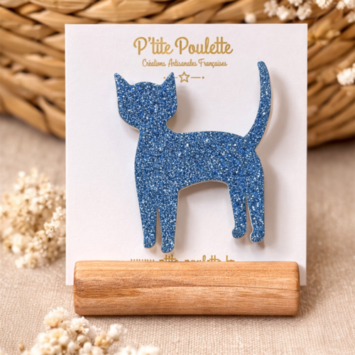Broche chat pailletée bleu – bijou fantaisie fait main – accessoire veste pull – création artisanale française