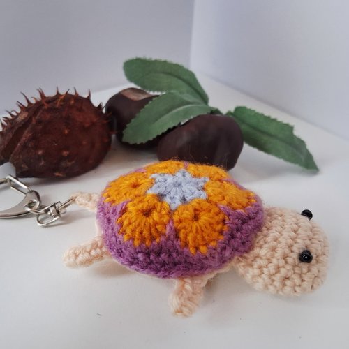 Porte-clé tortue sidonie au crochet fait main
