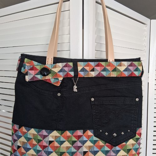 Sac esprit chinois fait main fabriqué avec un pantalon recyclé