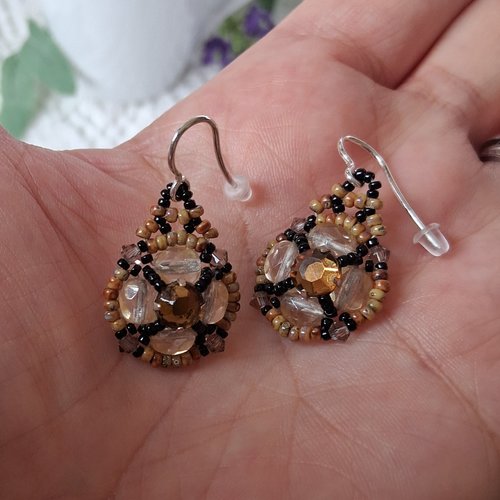 Boucles d'oreilles princesse en perles et cristal fait main