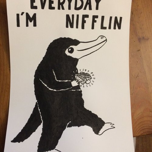 Illustration Niffleur Everyday I M Niffling Harry Potter Animaux Fantastiques Un Grand Marche
