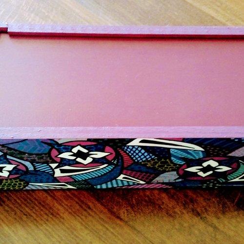 Coffret à bouteille décoré