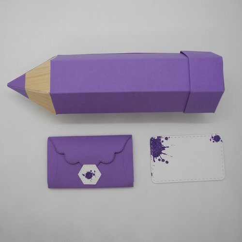Boîte cadeau crayon de couleur - violet