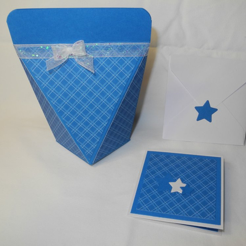 Boîte cadeau à fermeture porte-monnaie avec une carte assortie – bleu