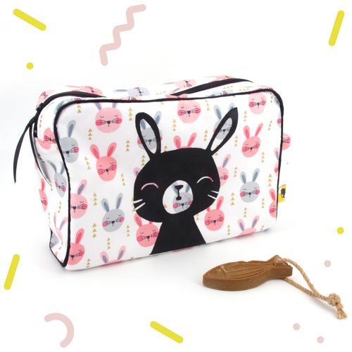 Trousse De Toilette Bebe Enfant Avec Poche Interieure Illustree D Un Lapin Sur Tissu Un Rose Et Gris Cadeau De Naissance 24x8x16 Cm Un Grand Marche