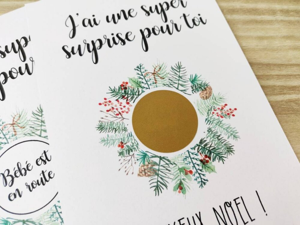 Carte A Gratter Annonce Grossesse Noel Couronne Aquarelle Bebe Est En Route Annonce Originale Message Cache Un Grand Marche