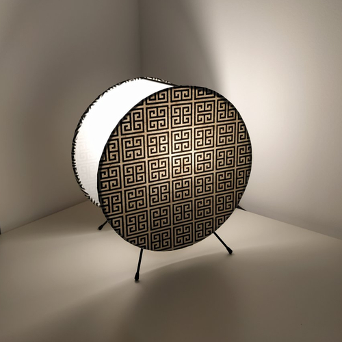 Lampe de table. motifs géométriques asie.
