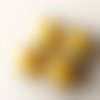 2 connecteurs perles jaune vanille moutarde, coupelles fleurs métal argent