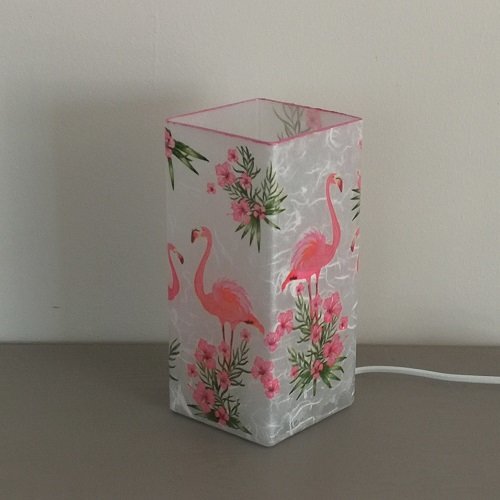 1 lampe en verre flamand rose