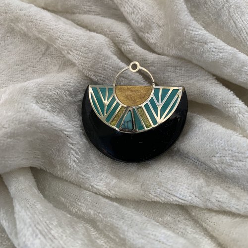 Pendentif noir argenté