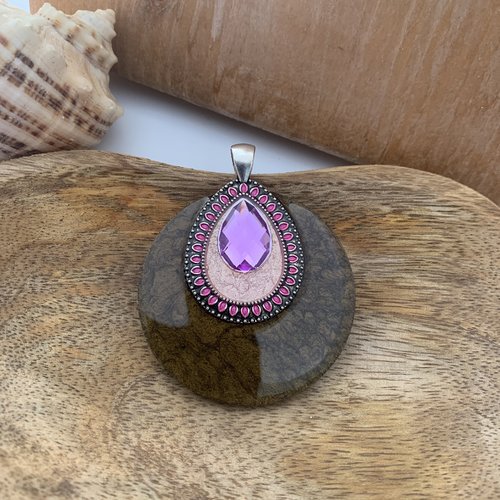 Gros pendentif unique fait main de 50 mm